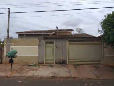 Casa para Venda, em Andradina, bairro Santa Cecilia, 3 dormitórios, 1 banheiro, 1 suíte, 2 vagas
